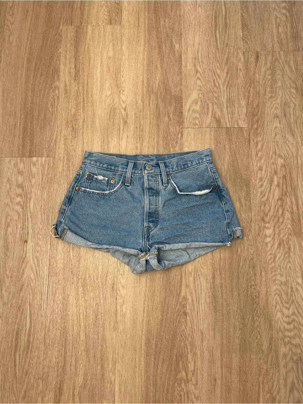levi’s jean shorts